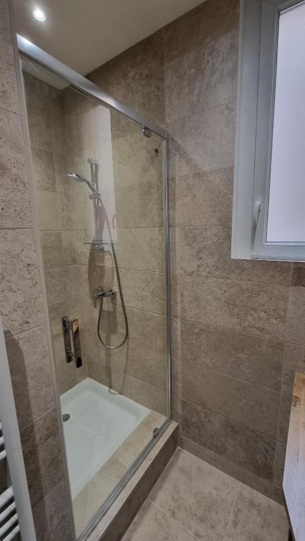 Le Mauritania Apartment แซ็งต์-แมกซีม ภายนอก รูปภาพ